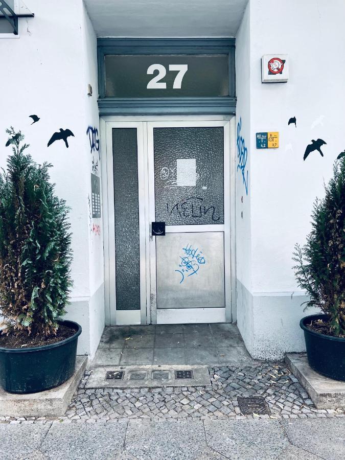 Apartment 2-zimmer Am Maybachufer *