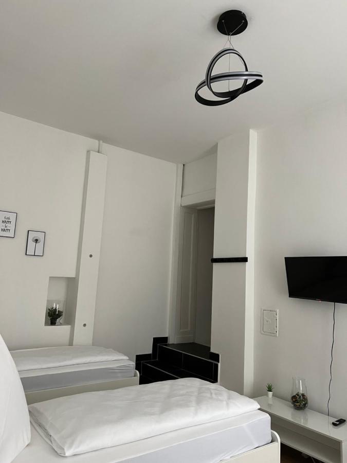 Apartment 2-zimmer Am Maybachufer *
