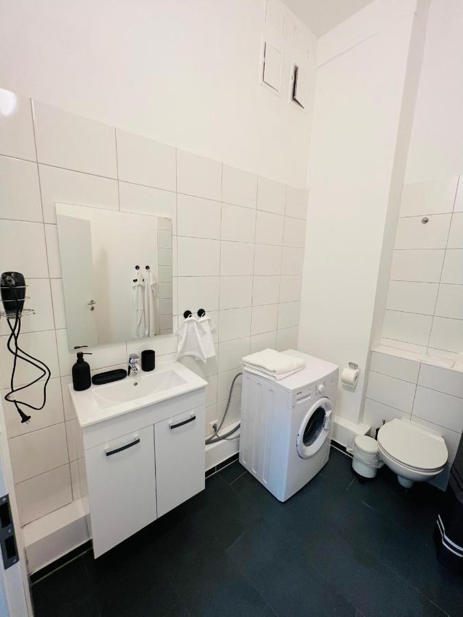 Appartamento 2-zimmer Am Maybachufer *